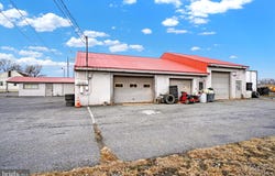 1832 W TRINDLE ROAD, CARLISLE, PA 17013