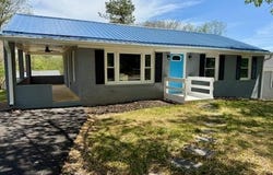 515 South Street, Bedford, VA 24523