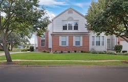 2833 Waterfront Avenue, Algonquin, IL 60102