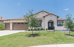 302 Sprinting Peak DR, San Marcos, TX 78666