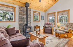 555 Ouray Dr, Estes Park, CO 80517