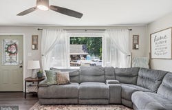 411 W CEDAR Avenue, OAKLYN, NJ 08107