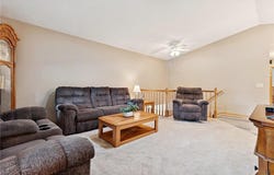 3726 Gershwin Lane N, Oakdale, MN 55128