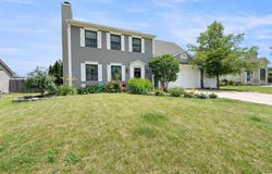 8110 Silver Springs Run, Fort Wayne, IN 46825