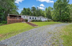 177 E Silver Shoals, Toccoa, GA 30577