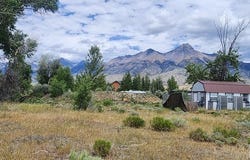 4514 Cottonwood Grove Rd, Mackay, ID 83251