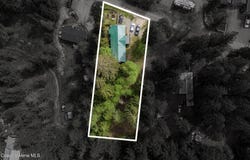 84 Big Burl Rd, Sagle, ID 83860