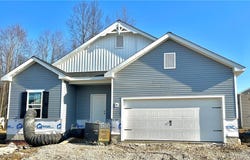 608 Cedarwood Trail, Elyria, OH 44035