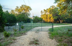 225 Lost Man Rd, Mountain Home, TX 78058