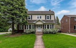 464 Roycroft Boulevard, Buffalo, NY 14225