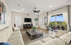 2000 Mazarro Dr, Leander, TX 78641