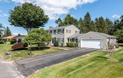 114 Tanglewood Drive, West Warwick, RI 02893