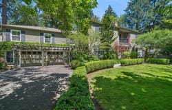 168 PINE VALLEY RD, Lake Oswego, OR 97034