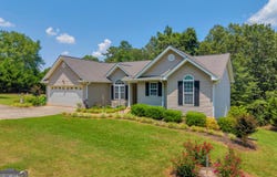 34 Gooseway, Eastanollee, GA 30538