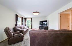103 22nd Dr, Norfolk, NE 68701