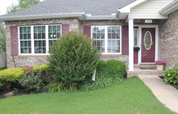 304B Paris Harbor Drive, Paris, TN 38242