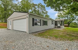 182 Rudeseal Road Road, Mount Airy, GA 30563