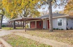 715 Morningside Drive, Mineral Wells, TX 76067