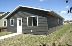 915 S 9th Street, Aberdeen, SD 57401