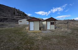 105 Emily Rd, Oroville, WA 98844