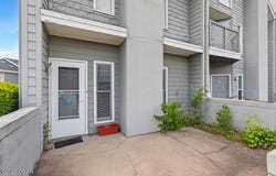 930 E Primrose Street, Springfield, MO 65807