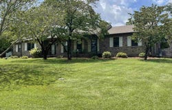 6 Penny Lane, Albertville, AL 35950