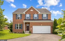 6101 FLEMINGTON COURT, CAPITOL HEIGHTS, MD 20743