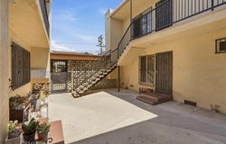 925 Larch, Inglewood, CA 90301