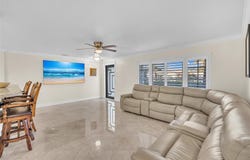 10216 NW 83rd St, Tamarac, FL 33321