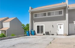 627 N Gallatin Street, Liberty, MO 64068