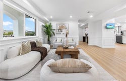 9040 Broadway, Temple City, CA 91780