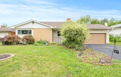 1677 Kenview Road, Columbus, OH 43209