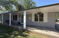 315 E Allison St, McPherson, KS 67460