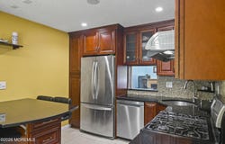 67 Albury Way, North Brunswick, NJ 08902