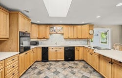 11 Hingston Circle, Braintree, MA 02184