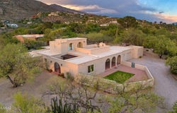6770 N Mamaronick Drive, Tucson, AZ 85718