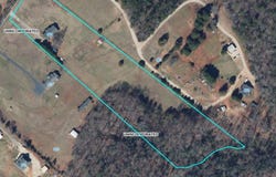 501 Bushy Creek Road, Woodruff, SC 29388