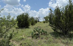 70 Mourning Dove LN, Lampasas, TX 76550
