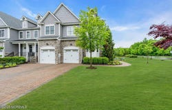 47 Mccormick Avenue N, Old Bridge, NJ 08857