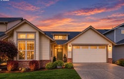 17125 SW WOODHAVEN Dr, Sherwood, OR 97140