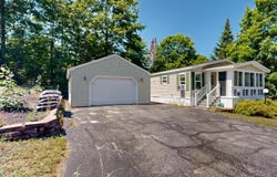 3 Meadow Drive, Turner, ME 04282