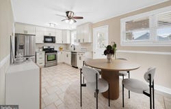 22 IVY LANE, NEW CASTLE, DE 19720