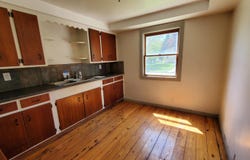 930 W Barney Avenue, Muskegon, MI 49441