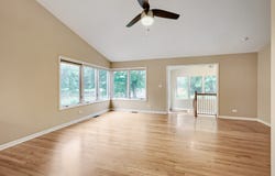 17 Willow Street, Algonquin, IL 60102