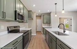140 Ridge Brook Dr, Mt Washington, KY 40047