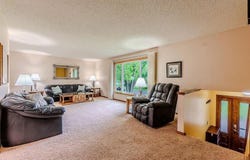 5284 Clayton Drive, Maple Plain, MN 55359