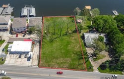 False River Dr, New Roads, LA 70760