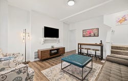 900-902 Oakwood Avenue, Columbus, OH 43206