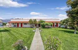 418 Spruce St, Mackay, ID 83251