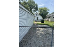 2416 S Elm Street, Muncie, IN 47302